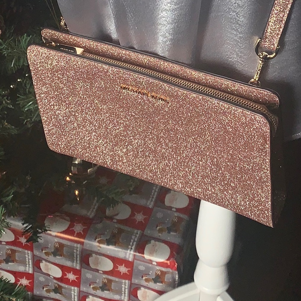 Michael Kors - Rose Gold Crossbody Handbag